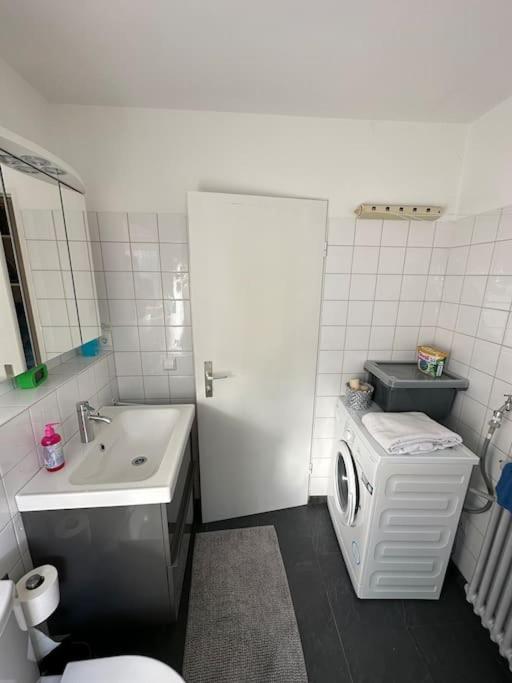 Renovated Flat - Prime Location Near Marienplatz Apartment Stuttgart Exterior photo